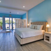Отель Direct Ocean Front Villa With Private Pool + View! Boca Catalina Malmok!, фото 27