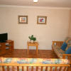 Отель Lake Edge Holiday Units, фото 2
