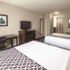 Отель La Quinta Inn & Suites by Wyndham New Cumberland-Harrisburg, фото 3