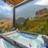 Отель Longji Terraces Yuyang Galaxy Panorama Inn, фото 1