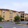 Отель Red Roof Inn Locust Grove в Локаст-Гроуве