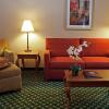 Отель Hampton Inn & Suites Windsor - Sonoma Wine Country, фото 14