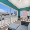 Отель Large 4BR Home - Close to the Beach - Dog Friendly, фото 12