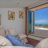 Отель Romantic Sea View Villa with 4 Bedrooms, фото 3