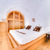 Отель Amazing Apt/historic Building/ghetto, Serviced by Hostmaker, фото 14