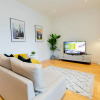 Отель Modern and Spacious 1 Bed Apartment City Centre, фото 10