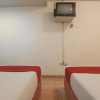 Отель RedDoorz @ Buah Batu 3, фото 8