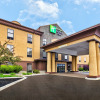 Отель Holiday Inn Express Hotel and Suites Marysville, an IHG Hotel, фото 1