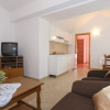 Отель Apartment 5, First Floor, фото 7