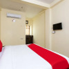 Отель OYO 24109 Hotel Santushti, фото 12