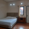 Отель Capital O 93994 Dalem Kamulyan Syariah Guest House, фото 14