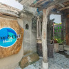 Отель Wave and Chill House Hostel Raya Canggu, фото 1