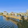 Отель Southbay 55 is 2 Bedroom on the lake with short walk to beach by RedAwning, фото 13