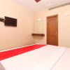 Отель OYO 27012 Hotel Sk Residency, фото 4