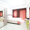 Отель Studio Signature Park Grande Apartment Near MT Haryono dan Kuningan, фото 3