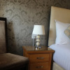 Отель The Manor, фото 6
