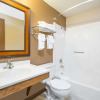 Отель Super 8 by Wyndham Sioux City/Morningside Area, фото 9