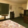 Отель Rapids Inn and Suites, фото 12