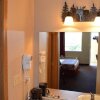 Отель American Eagle Inn & Suites, фото 13