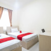 Отель RedDoorz Plus near Siloam Karawaci, фото 2