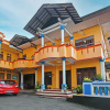Отель OYO 92631 Hotel Dan Aula Wahyu Sari B, фото 17