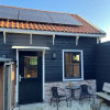 Отель Inviting Chalet in Monnickendam With Garden, фото 1
