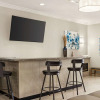 Отель La Quinta Inn & Suites by Wyndham Brownsville North, фото 14