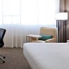 Отель Delta Hotels by Marriott Edmonton Centre Suites, фото 17