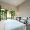 Отель Generous 6BR Balinese Pool Villa Sophia, фото 27