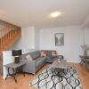 Отель Royal Stays - Townhome Collection in Oakville ON в Оуквиле