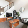 Отель Roomy Loft Two Bedroom Apartment W/ Free Parking!, фото 5