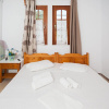 Отель Paradeisos Double Room 1, фото 4