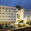 Отель Surabaya Suites Hotel Powered by Archipelago, фото 31