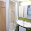Отель B&B HOTEL Clermont-Ferrand Le Brézet Aéroport, фото 8
