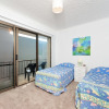Отель Tradewinds, Unit 4/110 Victoria Parade, фото 4