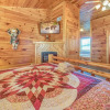 Отель Cloud Dancer, 3 Bedrooms, Sleeps 10, Hot Tub, Fireplace, Wifi, фото 2