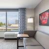 Отель Hampton Inn & Suites Fort Wayne Downtown, фото 17