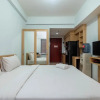 Отель Comfy and Nice Studio Apartment at Tamansari Mahogany, фото 9
