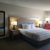 Отель Country Inn & Suites by Radisson, Charlotte University Place, NC, фото 5