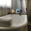 Отель Downtown BnB King Bed Clawfoot Tub & Hot Tub, фото 14