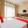 Отель RedDoorz @ Hotel Putri Gading Bengkulu, фото 16