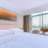 Отель Vienna 3 Best Hotel (Huizhou Sandong High-speed Railway South Station Branch), фото 14
