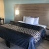 Отель Luxury Inn & Suites, фото 2