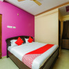 Отель OYO 22116 Savera Inn Lodge, фото 13