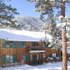 Отель Rocky Mountain Lodge, фото 42