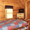 Отель Lamb's Cabin by the Creek - 3 Br Cabin, фото 2