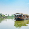 Отель OYO 23210 KHBO Diamond Sharing Houseboat, фото 16