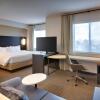 Отель Residence Inn by Marriott New York JFK Airport, фото 9