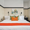 Отель Kasa Steps to Bakery Square Cozy Studio The Maverick, фото 3