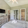Отель Condo w/ Pool Access & Central A/C - 2 Mi to Beach, фото 6